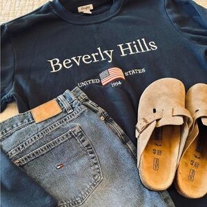 🇺🇸 90s Embroidered Navy Blue Beverly Hills & American Flag Sweatshirt L